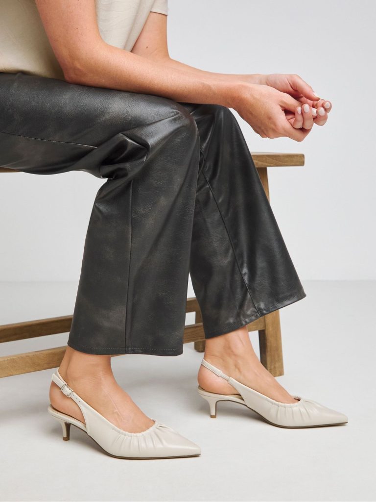 EN372 Natural Extra Wide Fit Ruched Kitten Heel Slingbacks