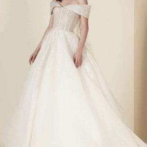 EN326 Off-Shoulder Princess Wedding Dress in Tulle